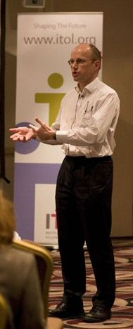 Roger at ITOL convention in Edinburgh 2006